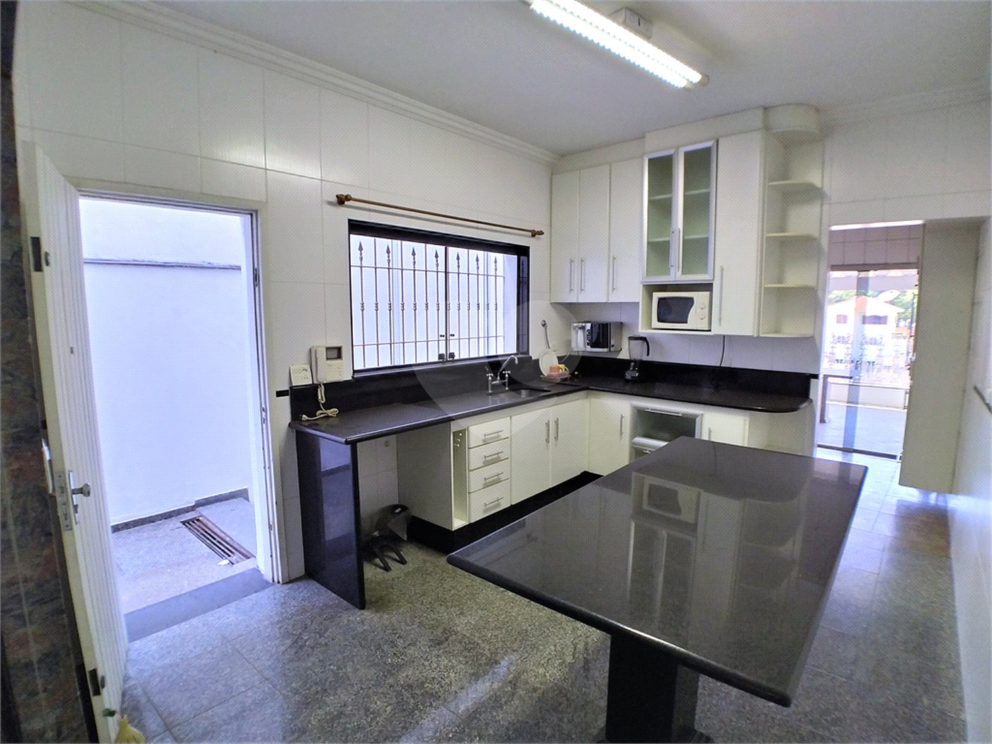 Sobrado à venda com 3 quartos, sendo 1 suíte,  em Vila Mazzei, São Paulo, SP