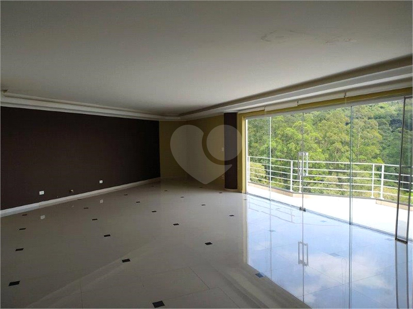 Casa à venda com 4 suítes no condomínio Parque Imperial, Mairiporã - SP