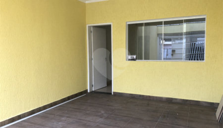 Sobrado à venda com 3 suítes em Parada Inglesa, São Paulo, SP
