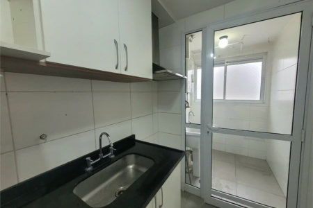 Apartamento à venda com 2 quartos em Vila Anastácio, São Paulo, SP