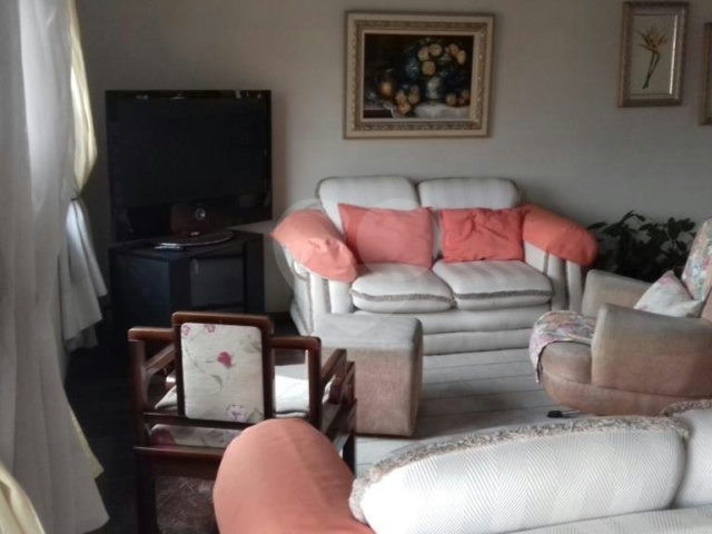 Casa à venda com 3 quartos, sendo 1 suíte,  em Tucuruvi, São Paulo, SP