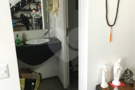 Triplex à venda com 1 suíte em Paraíso, São Paulo, SP