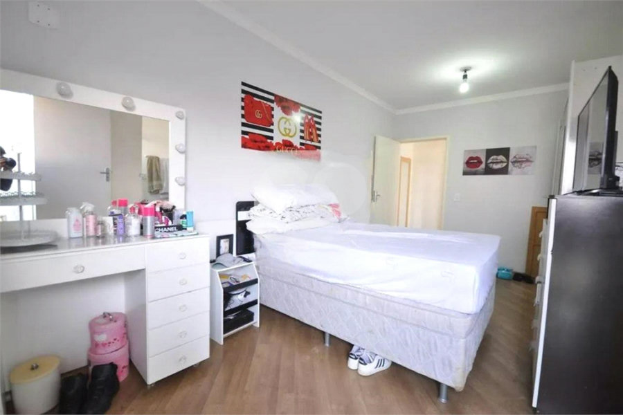 Casa à venda com 2 suítes no condomínio Cachoeira, São Paulo - SP