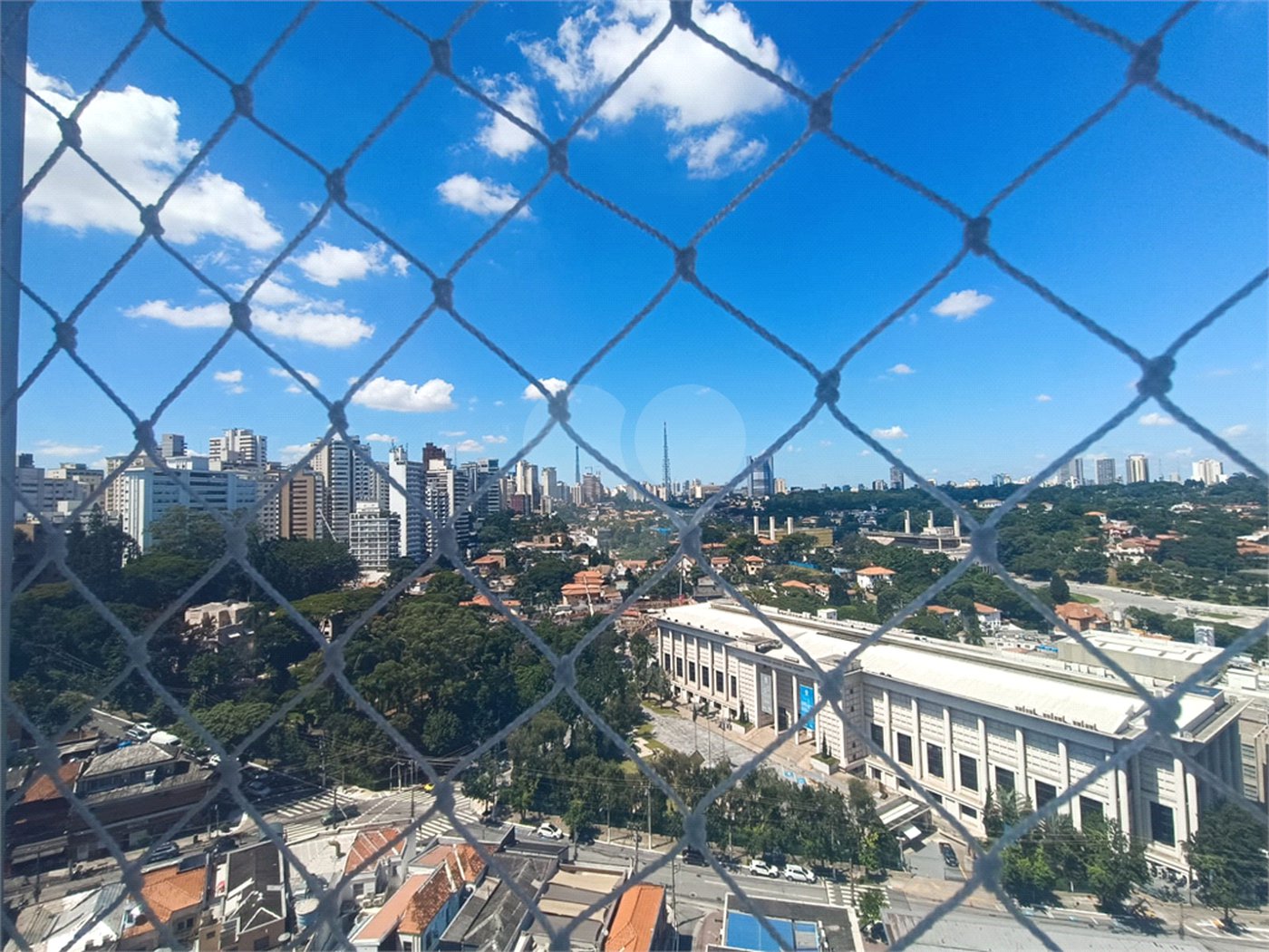 Apartamento em Higienópolis com 4 quartos e 3 vagas