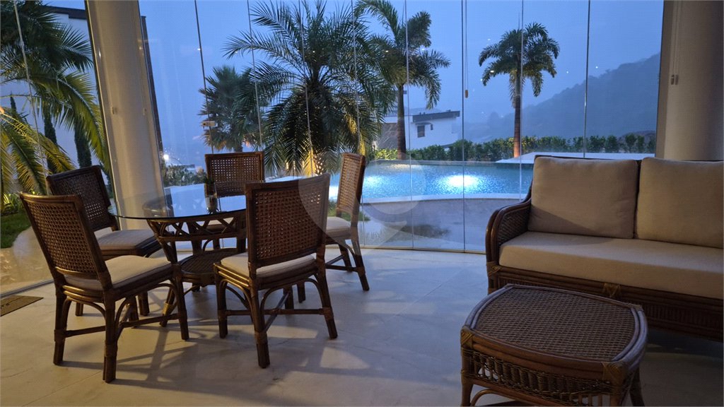 Casa à venda com 3 suítes no condomínio Itaporã de Atibaia, Atibaia - SP