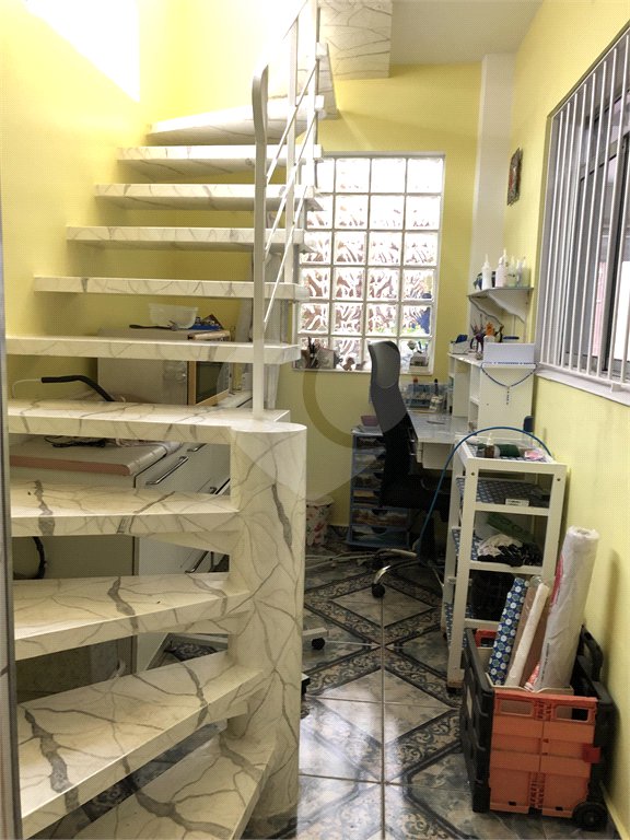 Sobrado à venda com 3 quartos, sendo 1 suíte, em Vila Gustavo, São Paulo, SP
