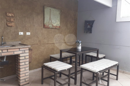 Sobrado à venda com 3 suítes em Vila Vitório Mazzei, São Paulo, SP