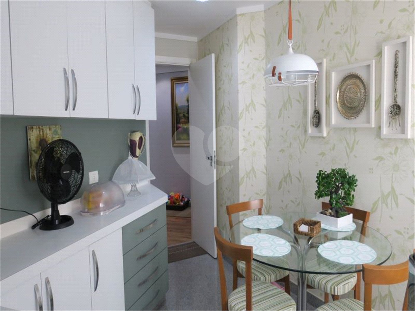 Apartamento à venda com 3 quartos, sendo 2 suítes, em Jardim Parque Morumbi, São Paulo, SP