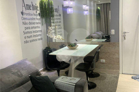 Apartamento à venda com 2 quartos, sendo 1 suíte, em Santo Antônio, Osasco, SP