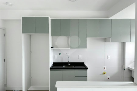 Apartamento para alugar com 1 suíte em Jardim Santa Helena, Suzano, SP