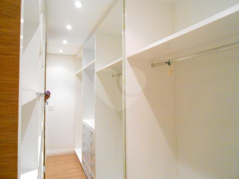 Apartamento à venda com 4 suítes em Vila Suzana, São Paulo, SP