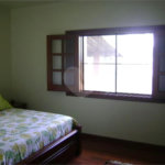 Casa à venda com 5 quartos, sendo 3 suítes, no condomínio Estância Marambaia, Vinhedo - SP