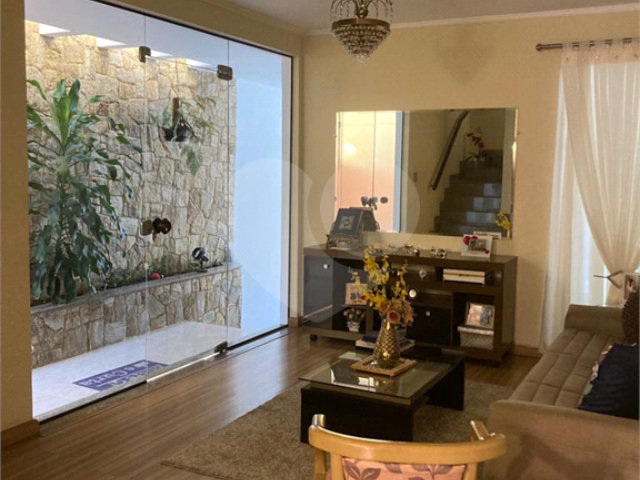 Sobrado à venda com 2 quartos em Vila Nova Mazzei, São Paulo, SP