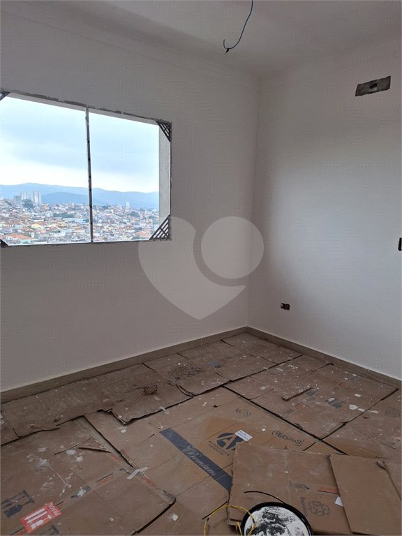 Sobrado à venda com 3 quartos, sendo 1 suíte,  em Vila Medeiros, São Paulo, SP