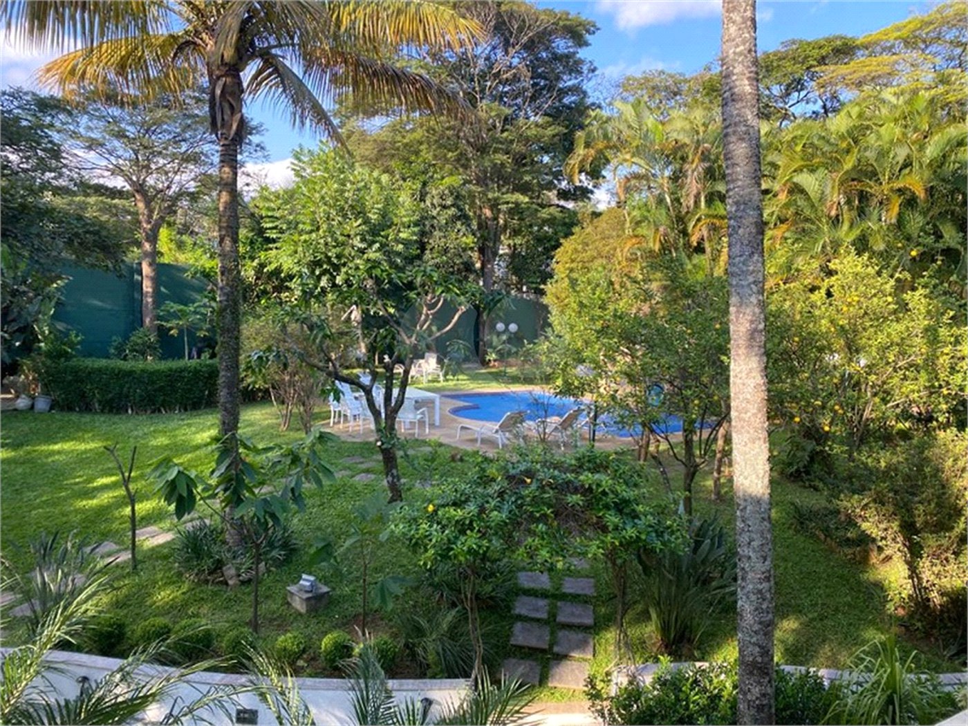 Sobrado à venda ou para alugar com 5 quartos, sendo 2 suítes, em Campo Belo, São Paulo, SP