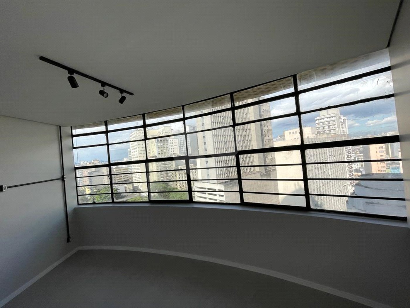 Apartamento à venda com 1 quarto no Centro, São Paulo, SP