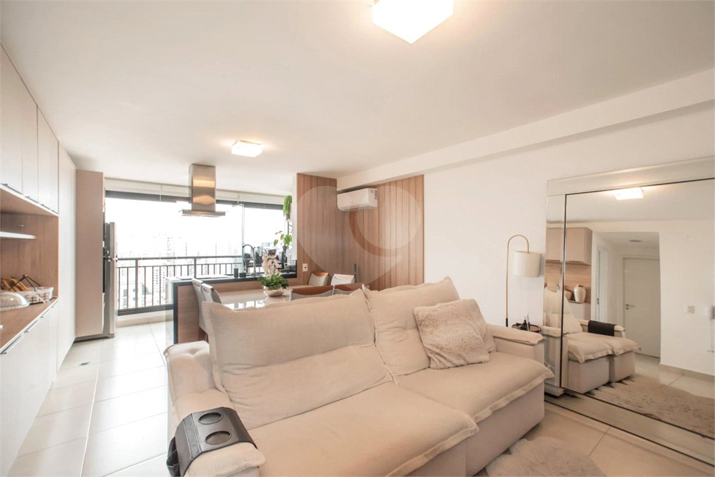 Apartamento à venda com 2 quartos, sendo 1 suíte, em Mirandópolis, São Paulo, SP