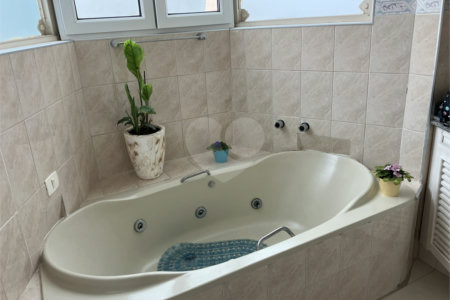 Apartamento à venda com 3 quartos, sendo 1 suíte, em Vila Trujillo, Sorocaba, SP