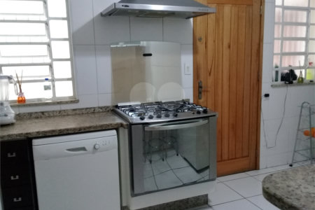 Sobrado à venda com 4 suítes em Água Fria, São Paulo, SP