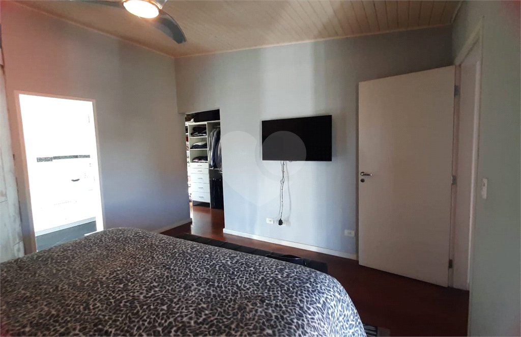 Casa à venda ou para alugar com 4 quartos, sendo 2 suítes, em City América, São Paulo, SP