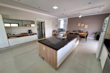 Casa à venda com 3 suítes no condomínio Village Ipanema, Araçoiaba da Serra - SP