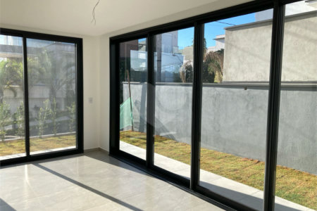 Casa à venda com 4 quartos, sendo 3 suítes,  no condomínio Reserva Granja Anita, Mogi das Cruzes - SP