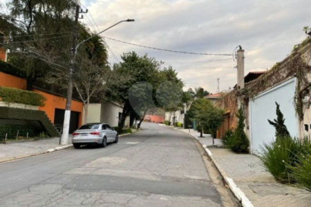 Terreno à venda em Fazenda Morumbi, São Paulo, SP