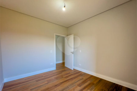 Casa à venda com 3 suítes em Jardim Paulista, Atibaia, SP