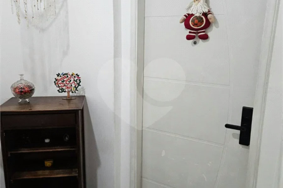 Apartamento à venda com 3 quartos, sendo 1 suíte, em Santana, São Paulo, SP