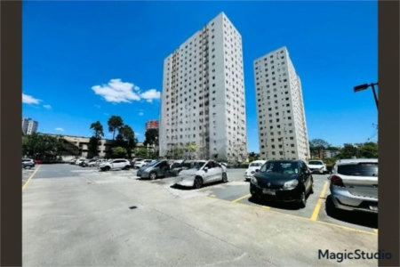 Apartamento 49m² , 2 dormitórios , 1 vaga , à venda no centro de Guarulhos.