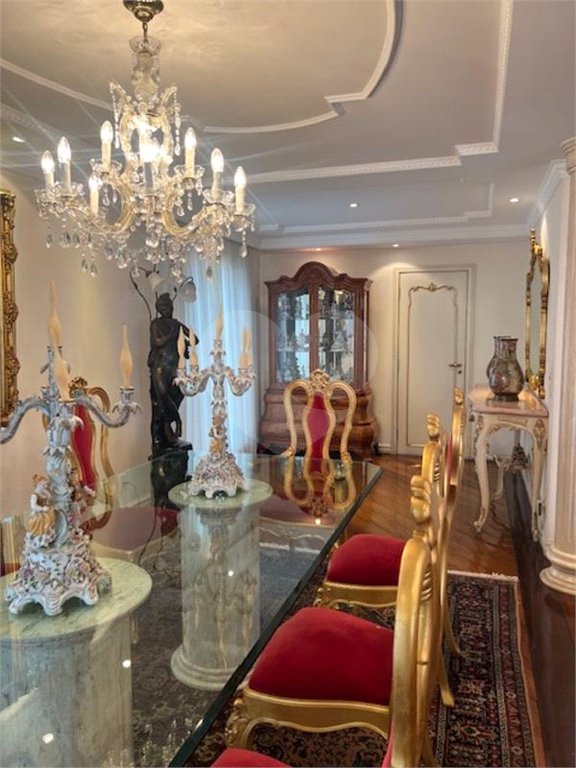 Apartamento à venda com 4 suítes em Santa Cecília, São Paulo, SP