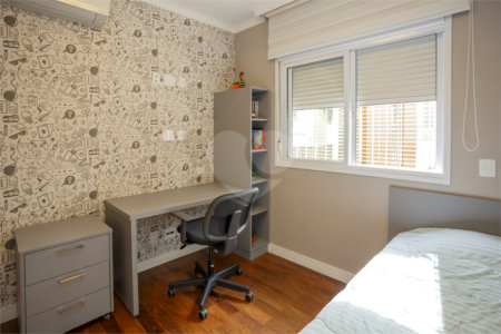Apartamento à venda com 3 suítes em Campo Belo, São Paulo, SP