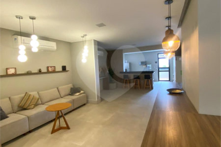 Apartamento à venda com 3 quartos, sendo 1 suíte,  em Vila Santana, Araraquara, SP