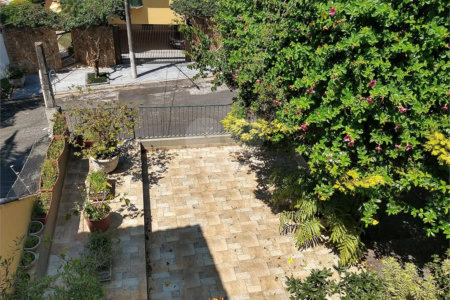 Sobrado à venda com 4 quartos, sendo 1 suíte, em Parque dos Príncipes, São Paulo, SP