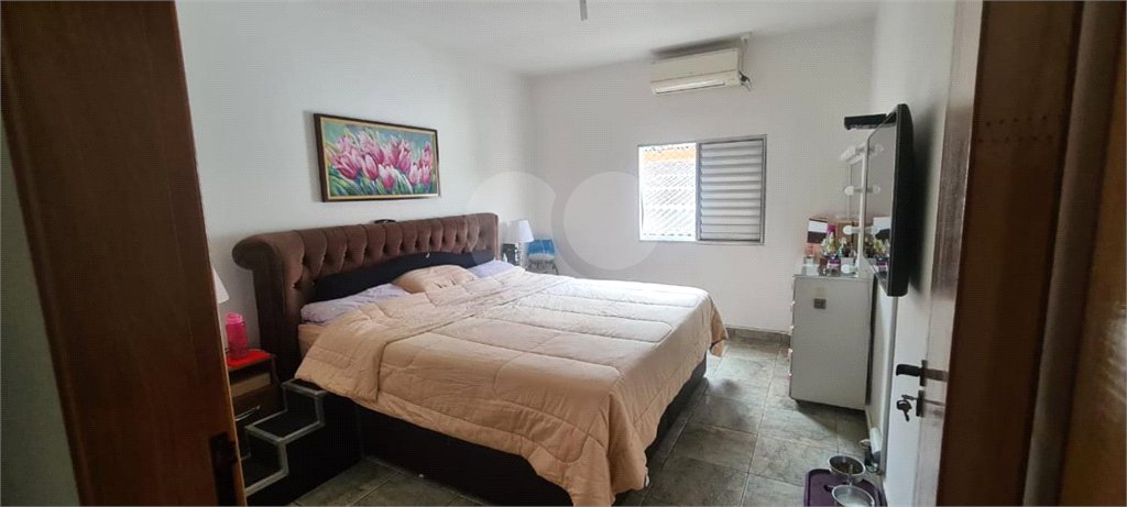 Sobrado à venda com 5 quartos em Vila Germinal, São Paulo, SP