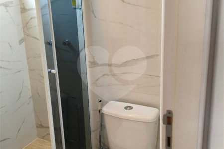 Apartamento à venda com 2 quartos, sendo 1 suíte, no Centro, São Bernardo do Campo, SP