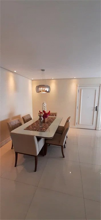 Apartamento à venda com 4 quartos, sendo 3 suítes,  em Cidade Monções, São Paulo, SP