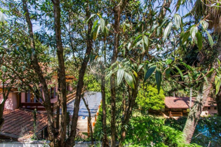 Casa à venda com 4 suítes no condomínio Conde D Eu, São Paulo - SP
