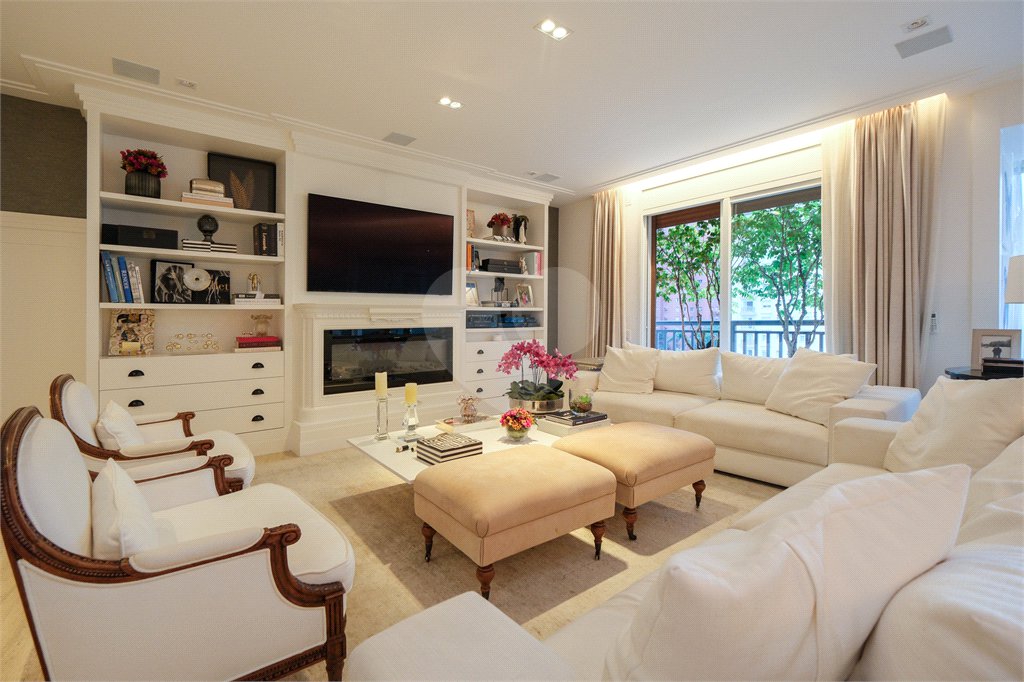 Apartamento à venda ou para alugar com 2 suítes em Jardim Paulistano, São Paulo, SP
