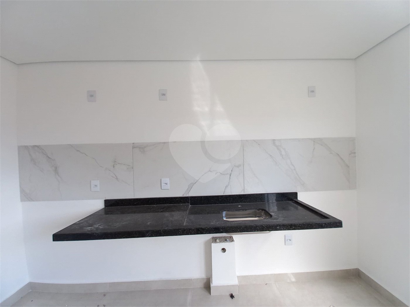 Casa à venda com 2 quartos no condomínio Sou + Piatá, São Paulo - SP