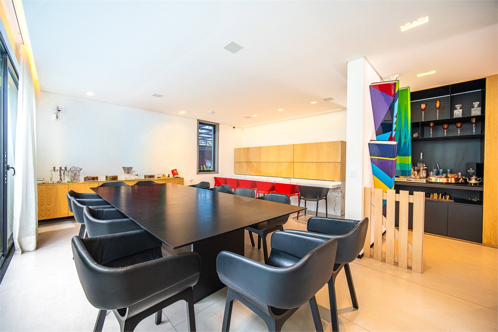 Casa à venda com 7 suítes em Jardim Paulista, São Paulo, SP