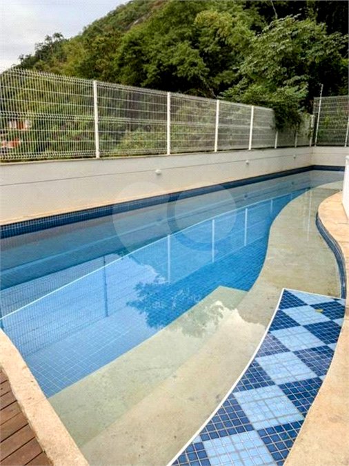 Apartamento à venda com 3 quartos, sendo 1 suíte, em Humaitá, Rio de Janeiro, RJ