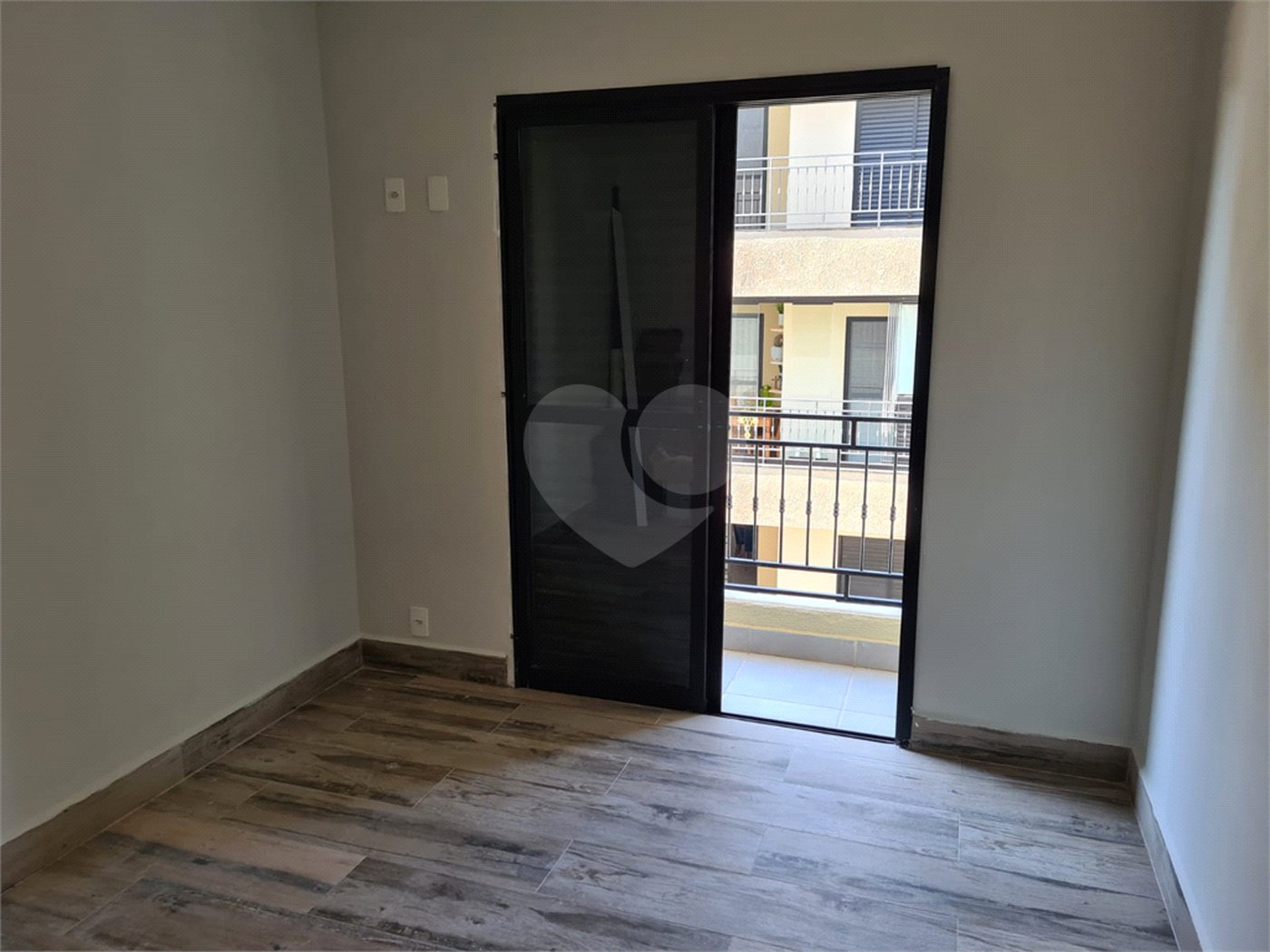 Apartamento à venda com 3 quartos, sendo 1 suíte, em Vista Alegre, Vinhedo, SP
