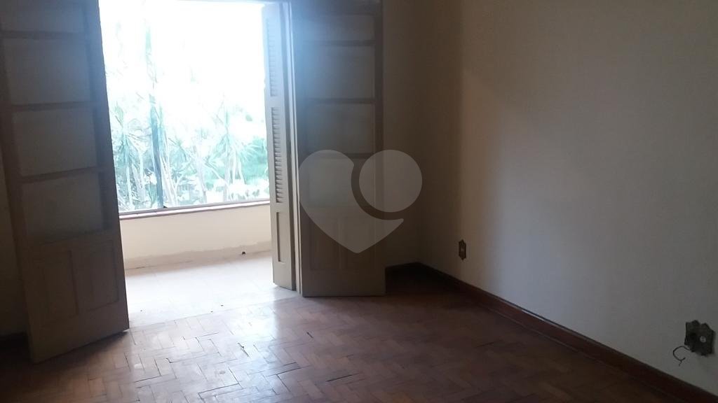 Sobrado à venda com 3 quartos, sendo 1 suíte, em Santa Terezinha, São Paulo, SP