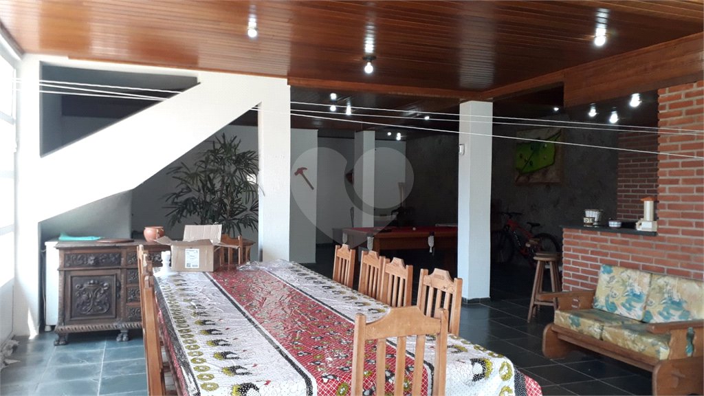 Sobrado à venda com 4 suítes em Tremembé, São Paulo, SP