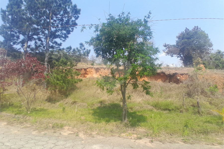 Terreno à venda no condomínio Aútria da Cantareira, Mairiporã - SP