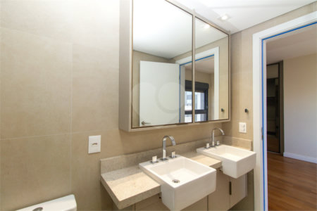 Apartamento à venda ou para alugar com 3 suítes em Jardim Morumbi, São Paulo, SP