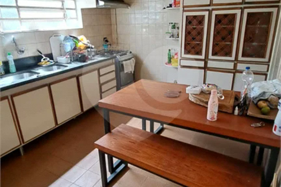 Sobrado à venda com 5 quartos, sendo 1 suíte, em Tremembé, São Paulo, SP