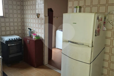 Casa à venda com 2 quartos, sendo 1 suíte, no condomínio Itatitara 999, Rio de Janeiro - RJ