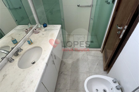 Apartamento à venda com 4 quartos, sendo 2 suítes,  em Tijuca, Rio de Janeiro, RJ